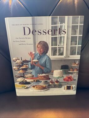 Martha Stewart Desserts Hardback Cookbook The Best of Martha Stewart Living